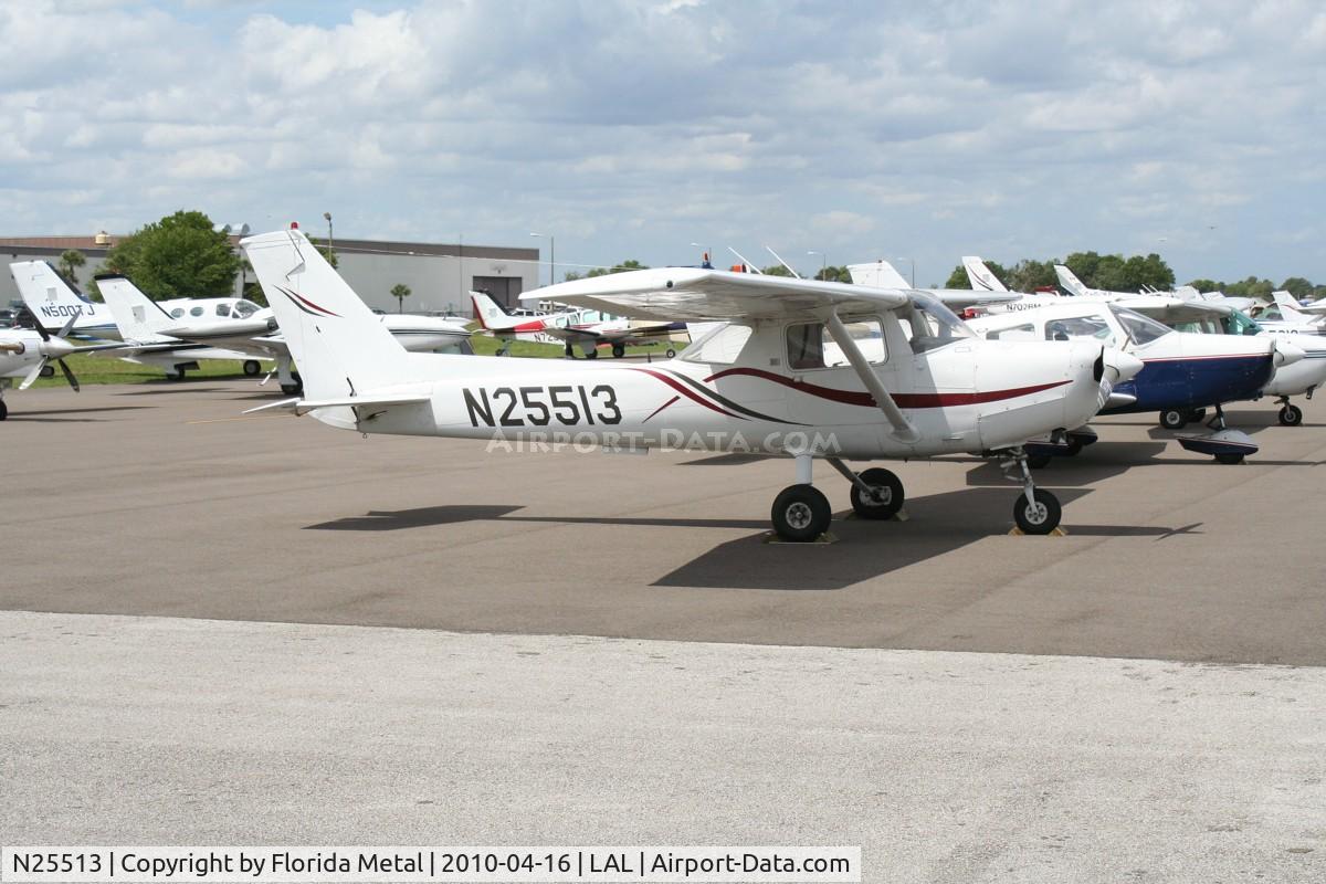 N25513, 1977 Cessna 152 C/N 15280707, Cessan 152