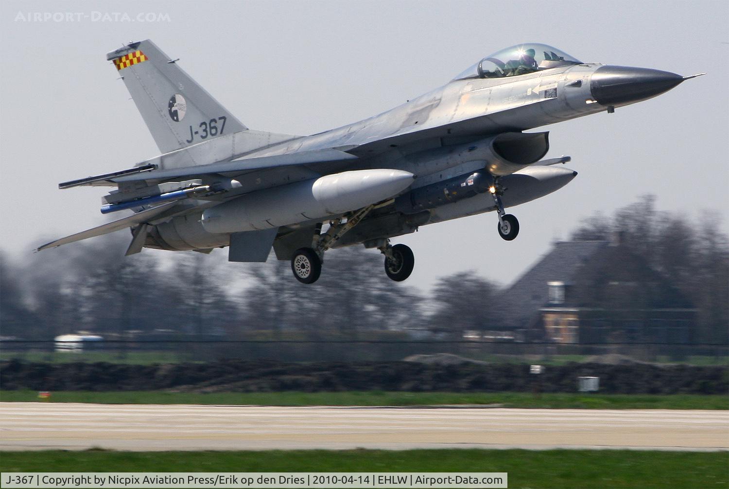 J-367, Fokker F-16AM Fighting Falcon C/N 6D-124, F-16AM J-367 in the markings of 306 training sqn, normally based at Springfield ANGB, Ohio, USA, seen here recovering at Leeuwarden AB, The Netherlands during Frisian Flag 2010