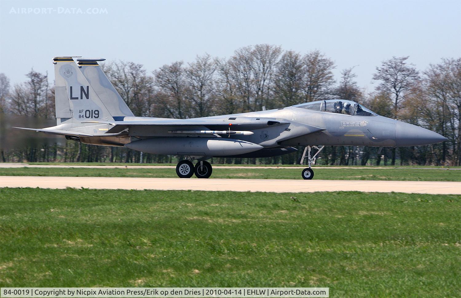 84-0019, 1984 McDonnell Douglas F-15C Eagle C/N 0929/C322, with afterburner selected starts this USAFE F-15C Eaghle its' take off run at Leeuwarden AB, The Netherlands, during Frisian Flkag 2010