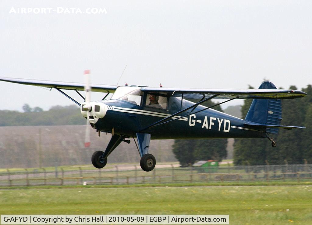 G-AFYD, 1939 Luscombe 8E Silvaire Silvaire C/N 1044, at the Great Vintage Flying Weekend