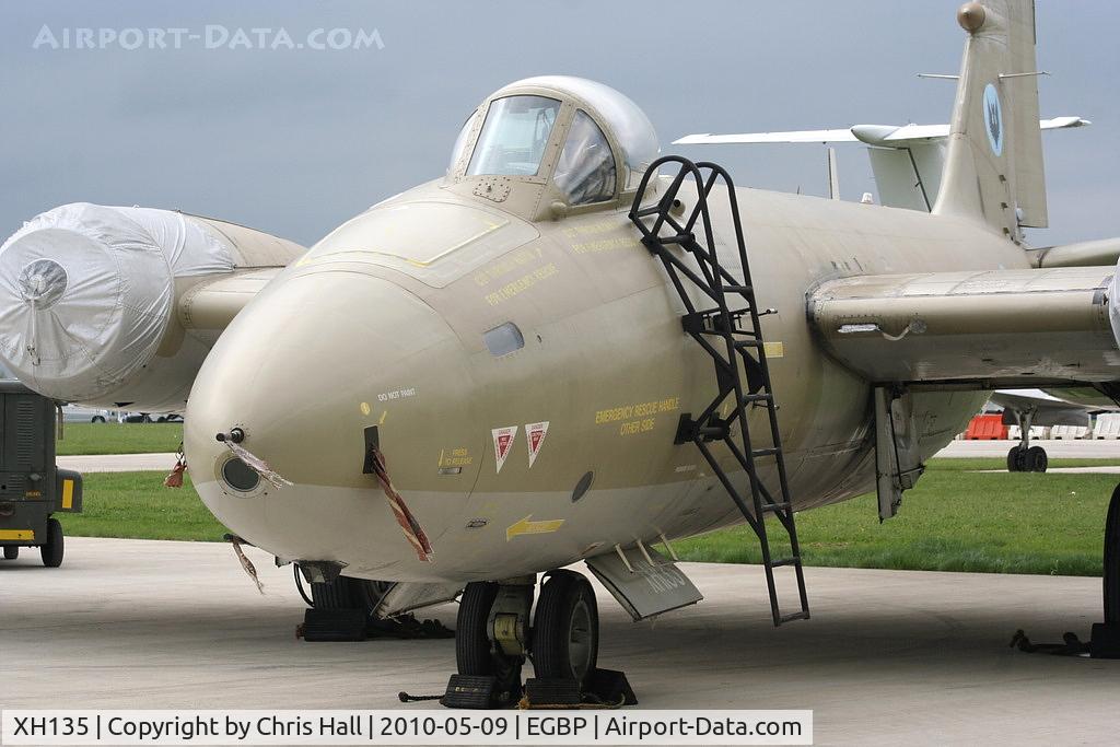 XH135, 1959 English Electric Canberra PR.9 C/N SH1725, photo-reconnaissance Canberra PR.9 on static display at the Great Vintage Flying Weekend
