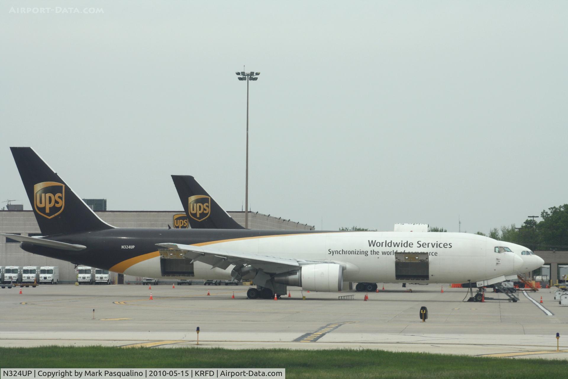 N324UP, 1998 Boeing 767-34AF C/N 27750, Boeing 767-300F