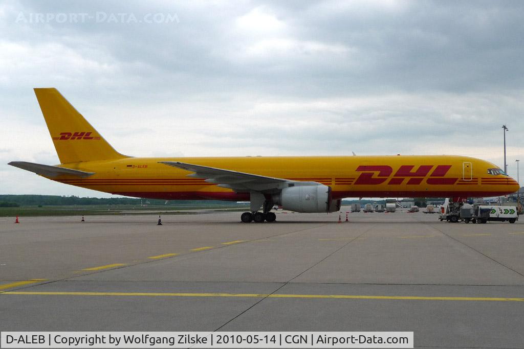 D-ALEB, 1982 Boeing 757-236/SF C/N 22173, visitor