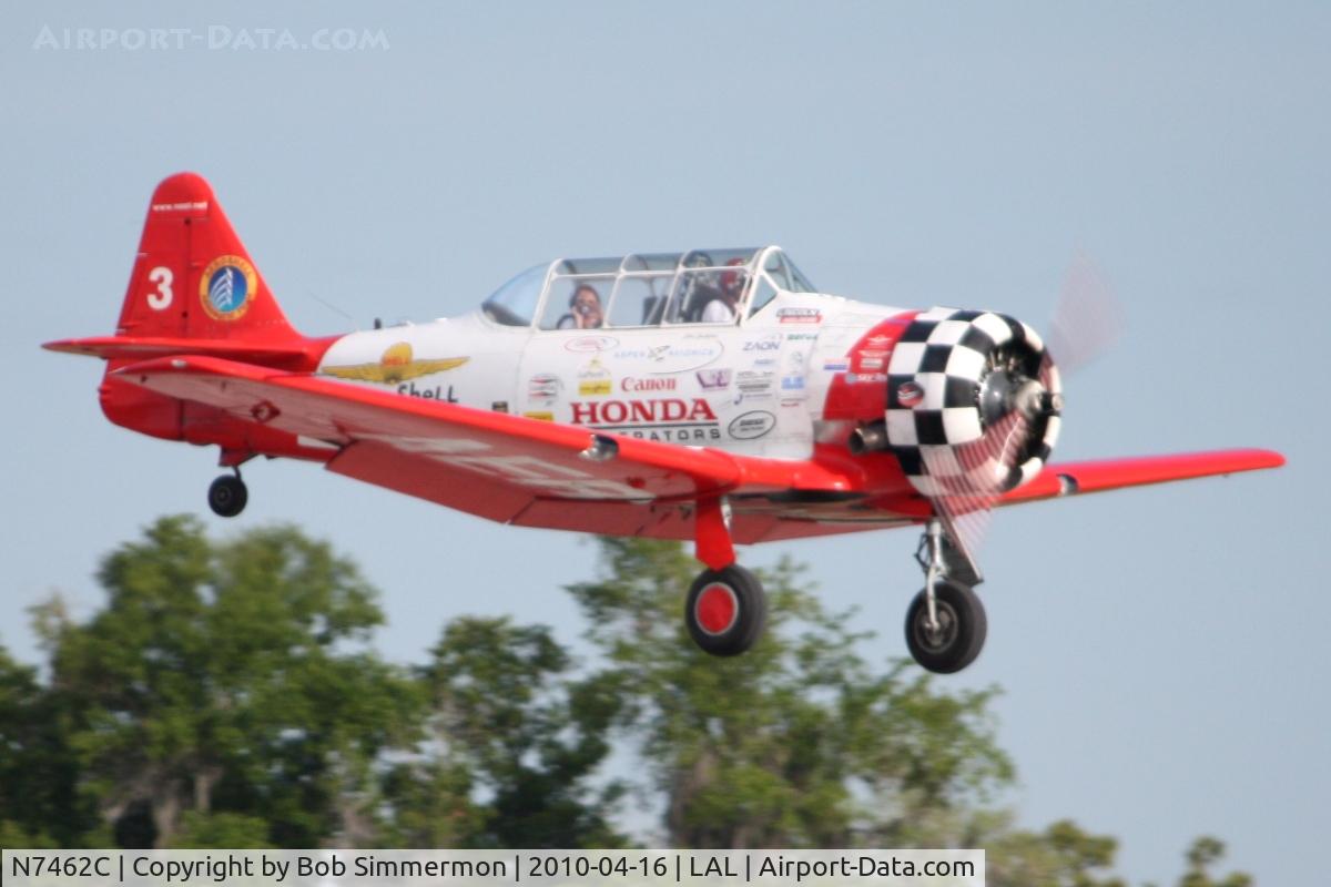 N7462C, North American AT-6B Texan C/N 121-43211, Landing on 9 during Sun N Fun 2010 at Lakeland, FL.