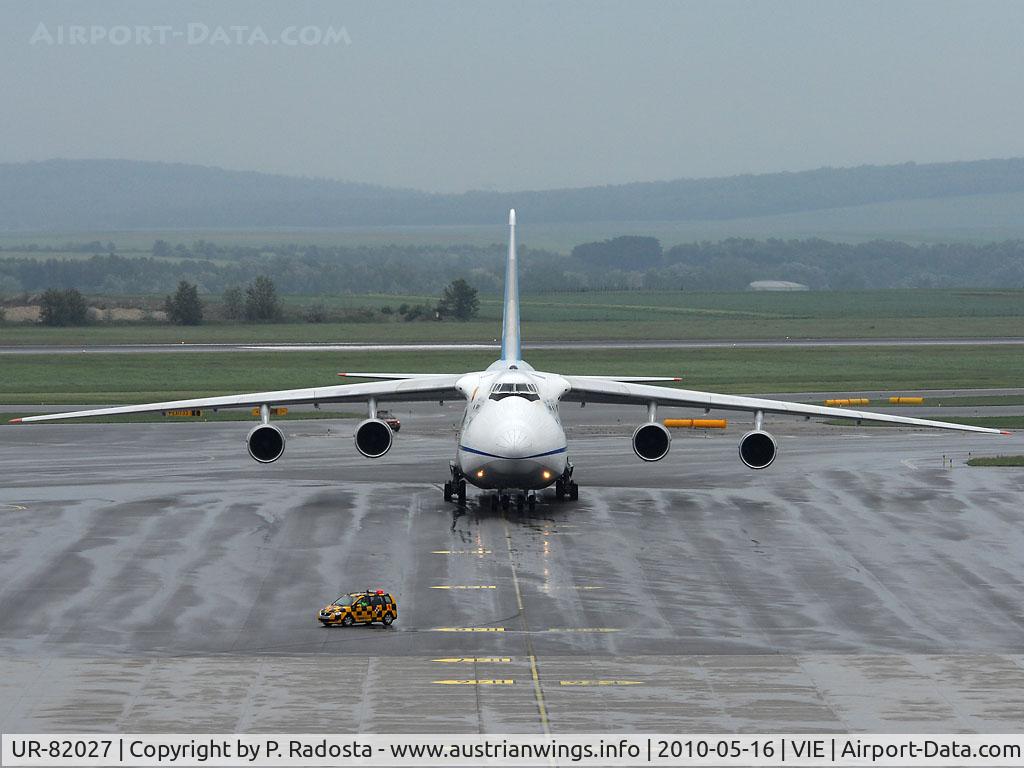 UR-82027, 1990 Antonov An-124-100 Ruslan C/N 19530502288, Arrived from Oxford and will fly to DXB