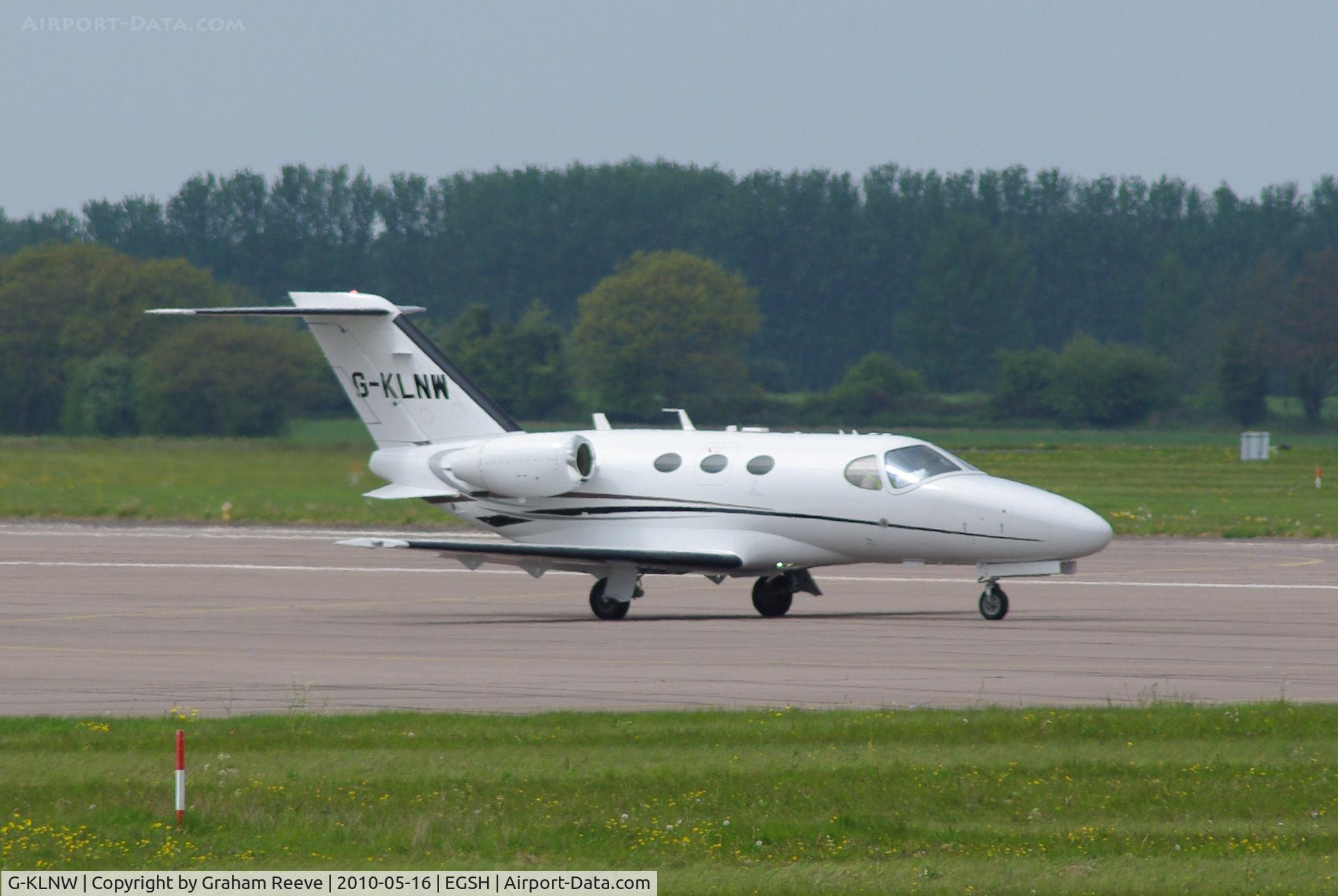 G-KLNW, 2008 Cessna 510 Citation Mustang Citation Mustang C/N 510-0157, About to depart.