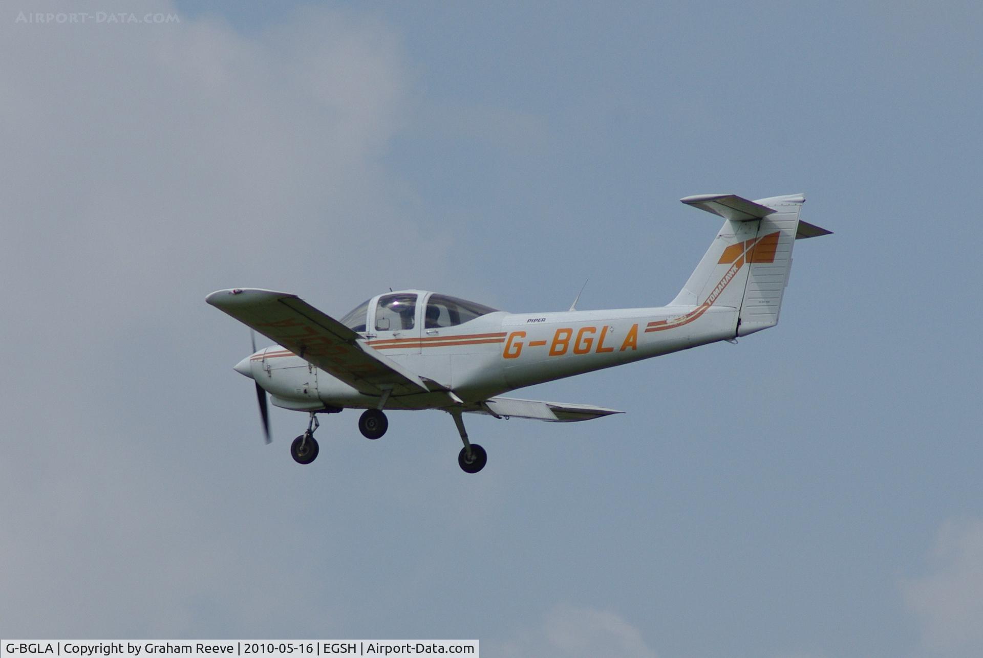 G-BGLA, 1978 Piper PA-38-112 Tomahawk Tomahawk C/N 38-78A0741, About to land.
