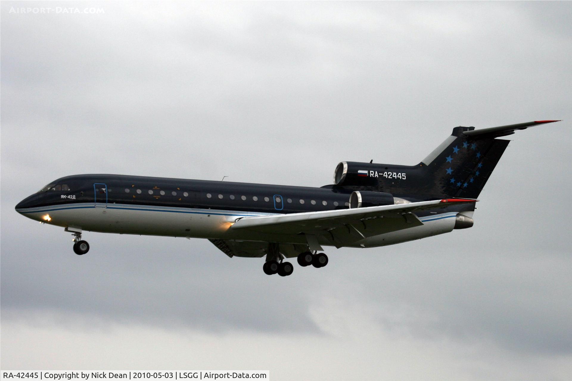 RA-42445, 1992 Yakovlev Yak-42D C/N 4520424116669, LSGG