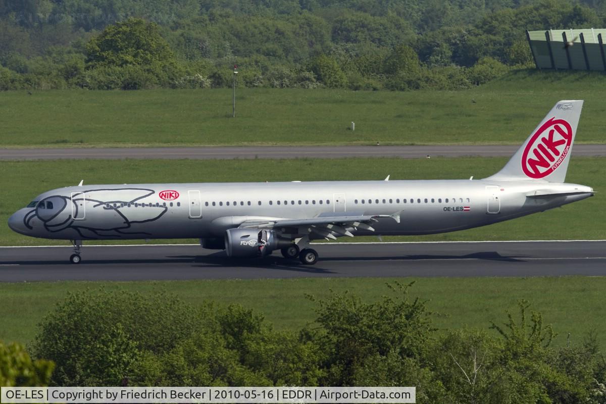 OE-LES, 2008 Airbus A321-211 C/N 3504, decelerating after touchdown