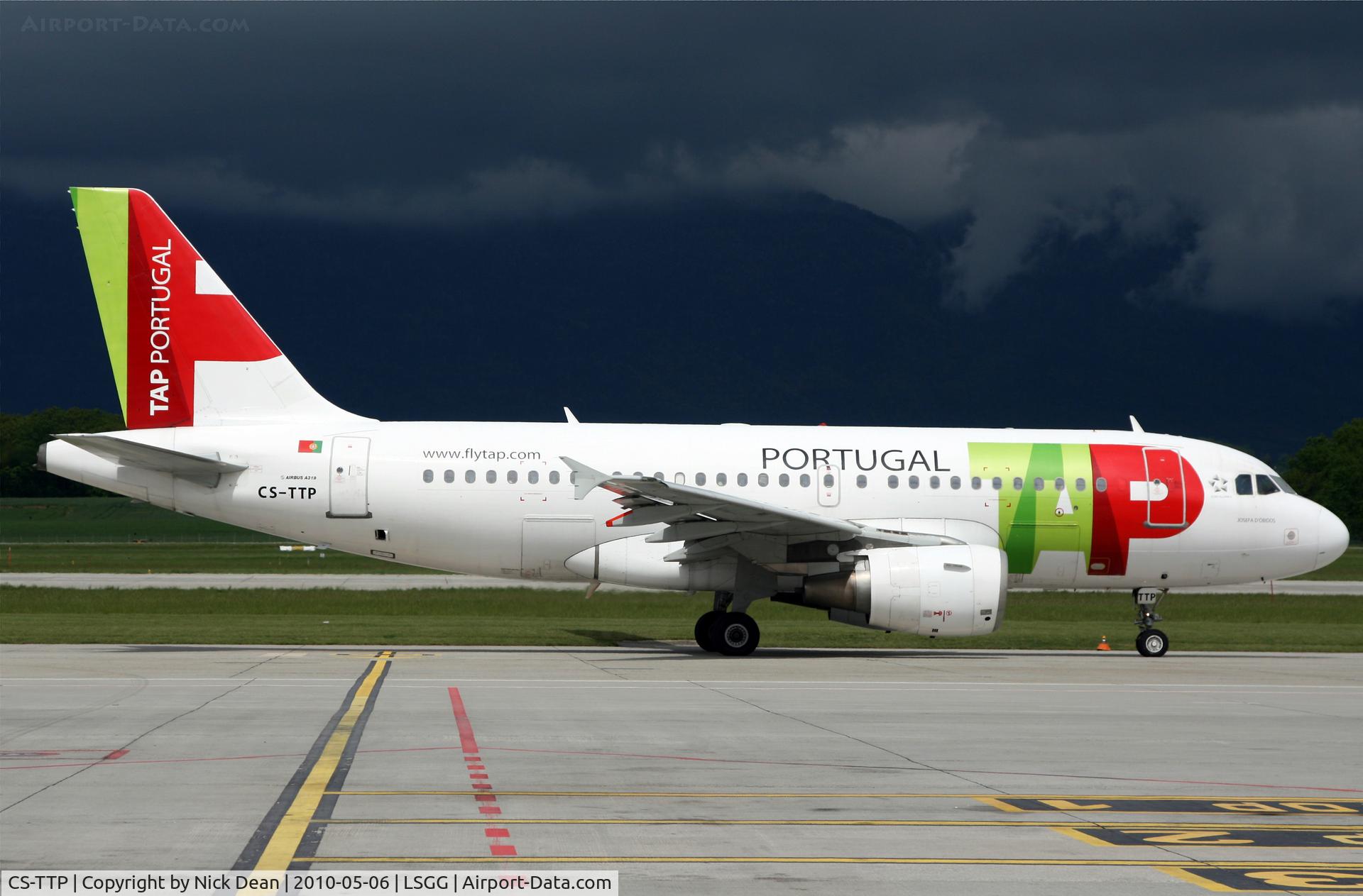 CS-TTP, 2000 Airbus A319-111 C/N 1165, LSGG