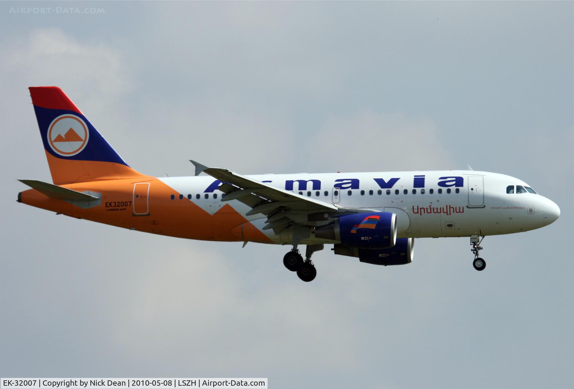 EK-32007, 2009 Airbus A319-111 C/N 3834, LSZH
