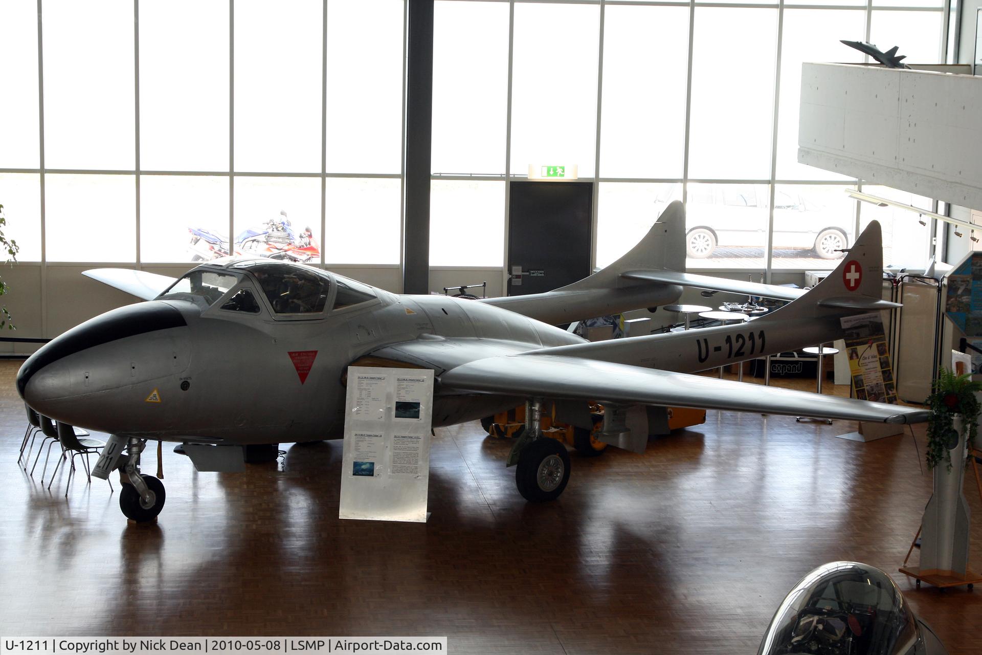 U-1211, De Havilland (F+W Emmen) Vampire T55 (DH-115) C/N 971, LSMP