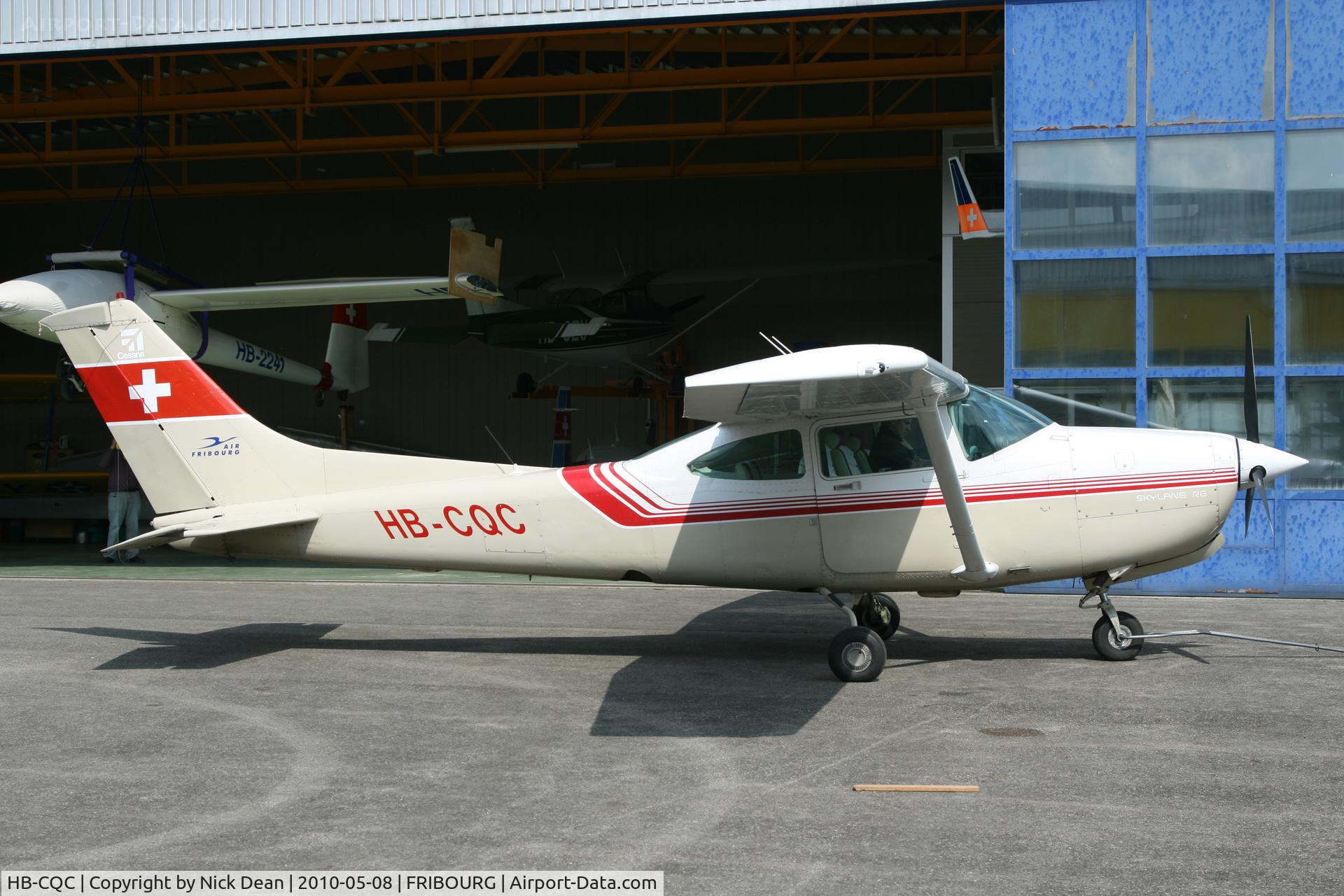 HB-CQC, 1986 Cessna R182 Skylane RG C/N R18202034, Fribourg Airport