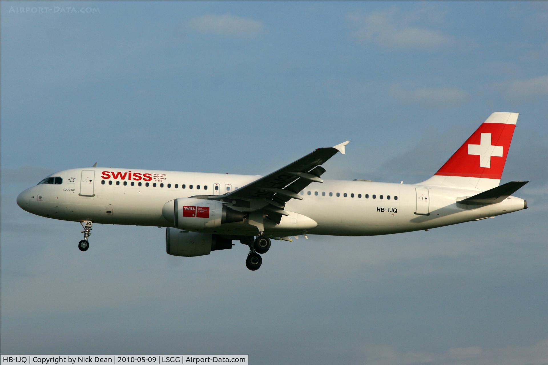 HB-IJQ, 1997 Airbus A320-214 C/N 701, LSGG