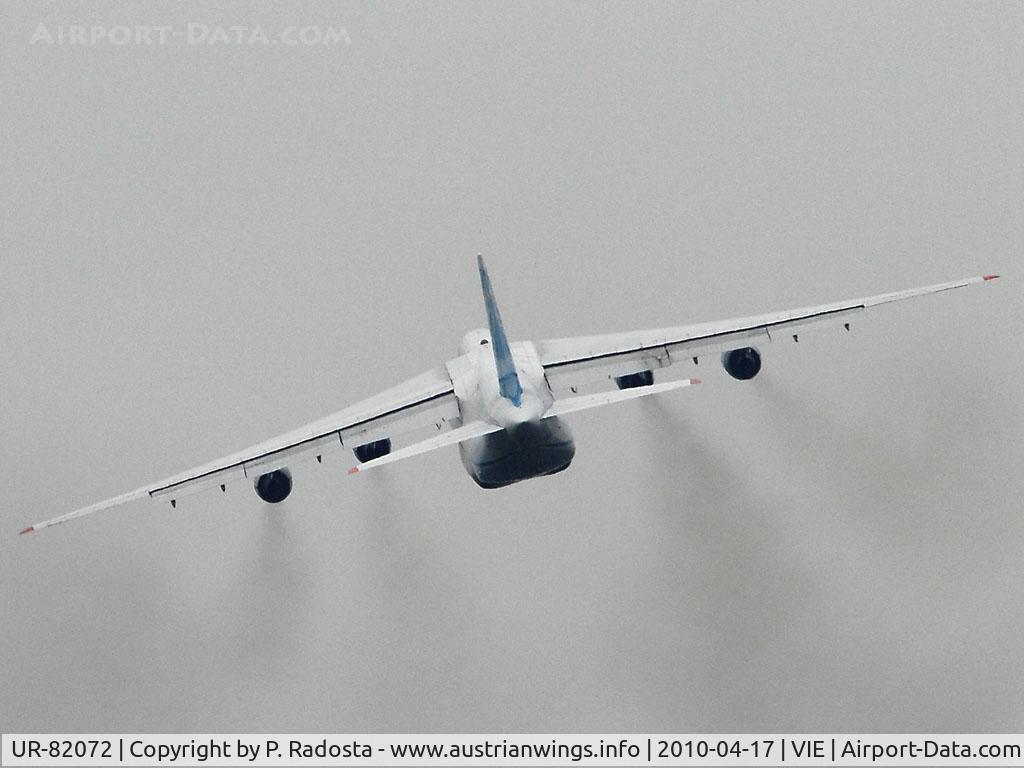 UR-82072, 1993 Antonov An-124-100 Ruslan C/N 9773053359136, Taking off RWY 29 bound for DXB