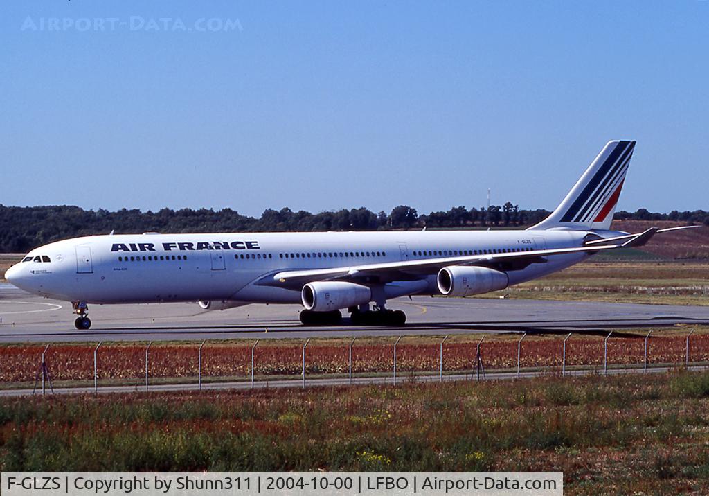 F-GLZS, 1999 Airbus A340-313X C/N 310, Taxiing to the terminal...