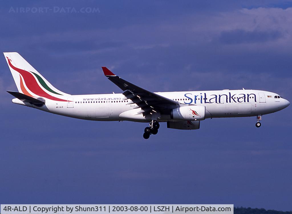 4R-ALD, 1999 Airbus A330-243 C/N 313, On landing...