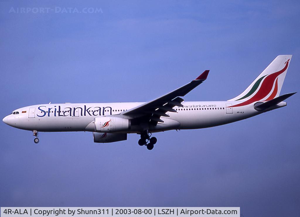 4R-ALA, 1999 Airbus A330-243 C/N 303, On landing...