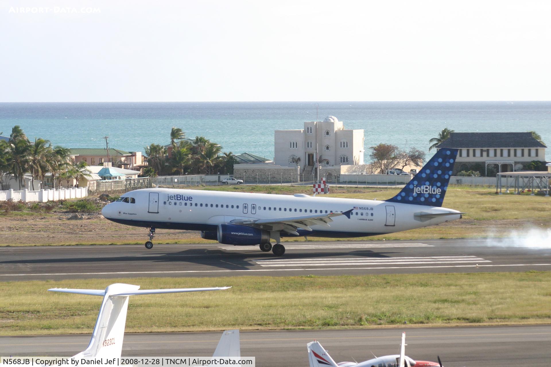 N568JB, 2003 Airbus A320-232 C/N 2063, Jet Blue N568JB landing at TNCM