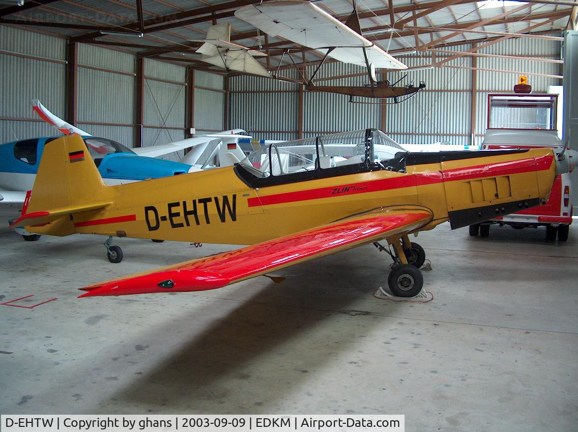 D-EHTW, Zlin Z-526 Trener Master C/N 1055, Inside hangar Meschede-Schüren