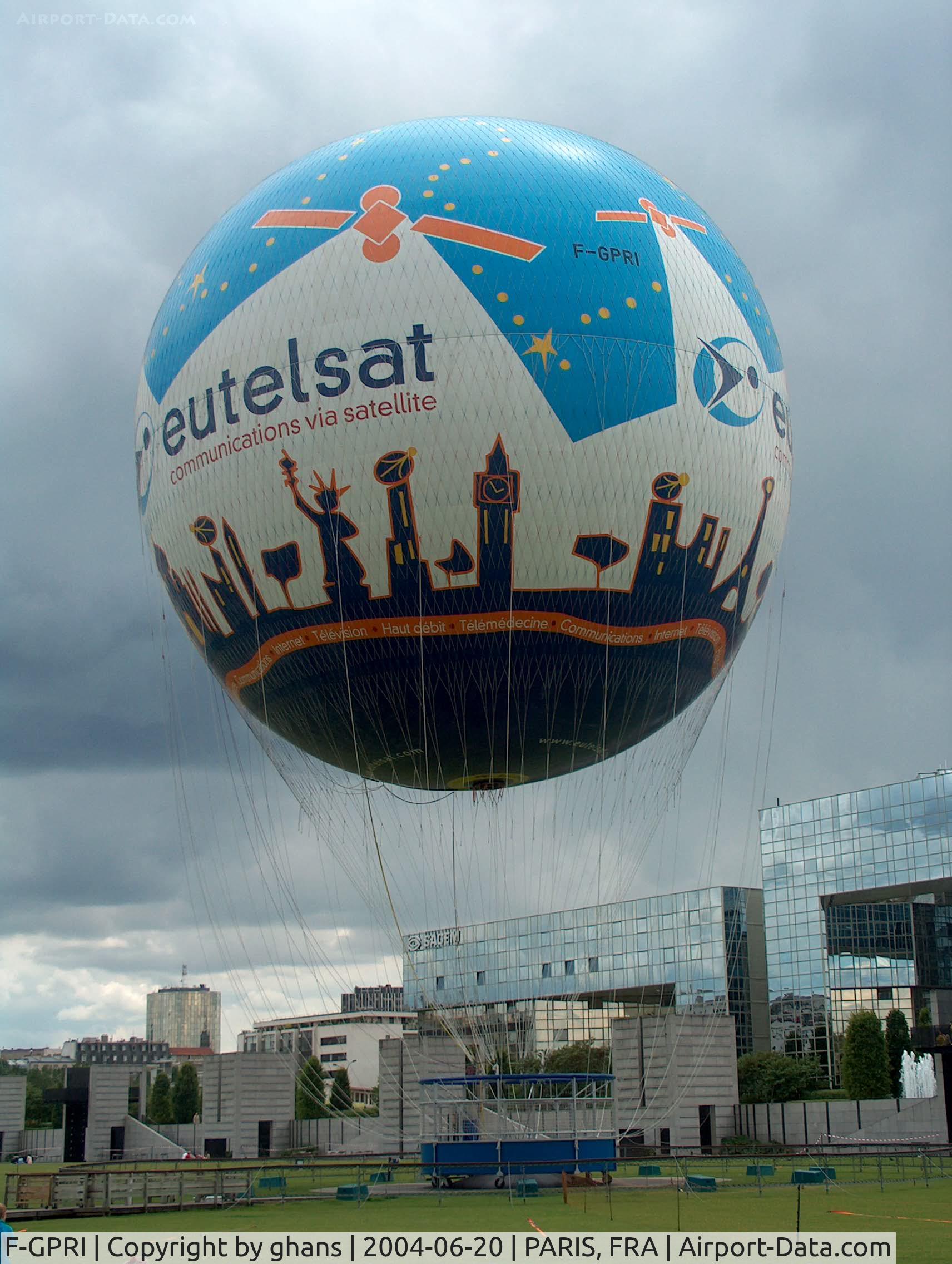 F-GPRI, Aerophile 5500 C/N 014, At Park Citroën in Paris, France.