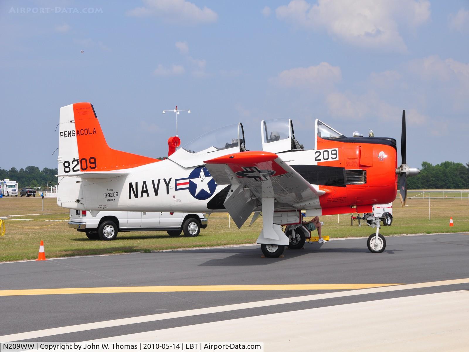N209WW, 1954 North American T-28B Trojan C/N 200-280 (138209), Mid-Atlantic Fly-In and Sport Aviation Convention