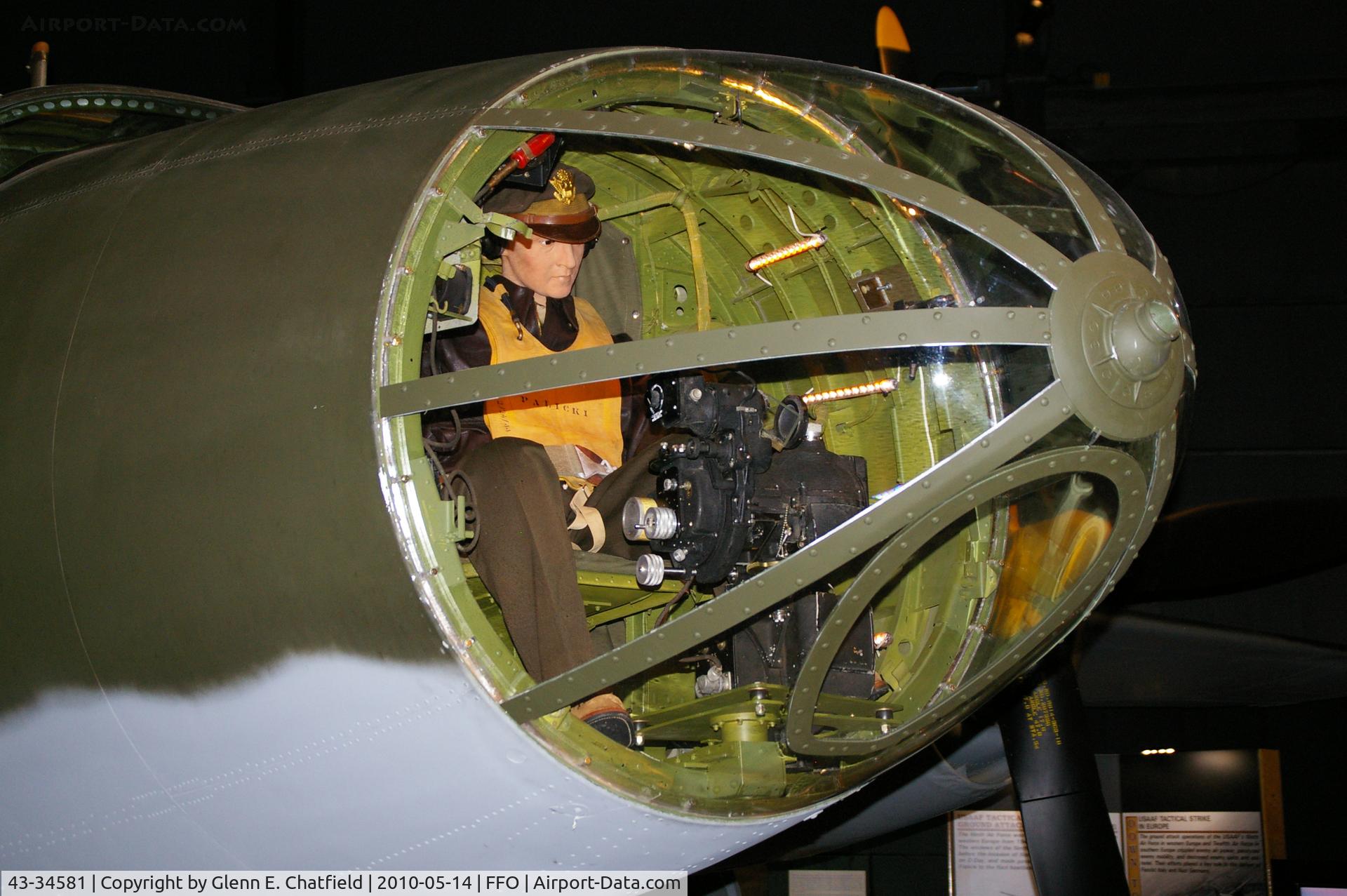 43-34581, 1943 Martin B-26G-11-MA Marauder C/N 8701, Close-up of nose