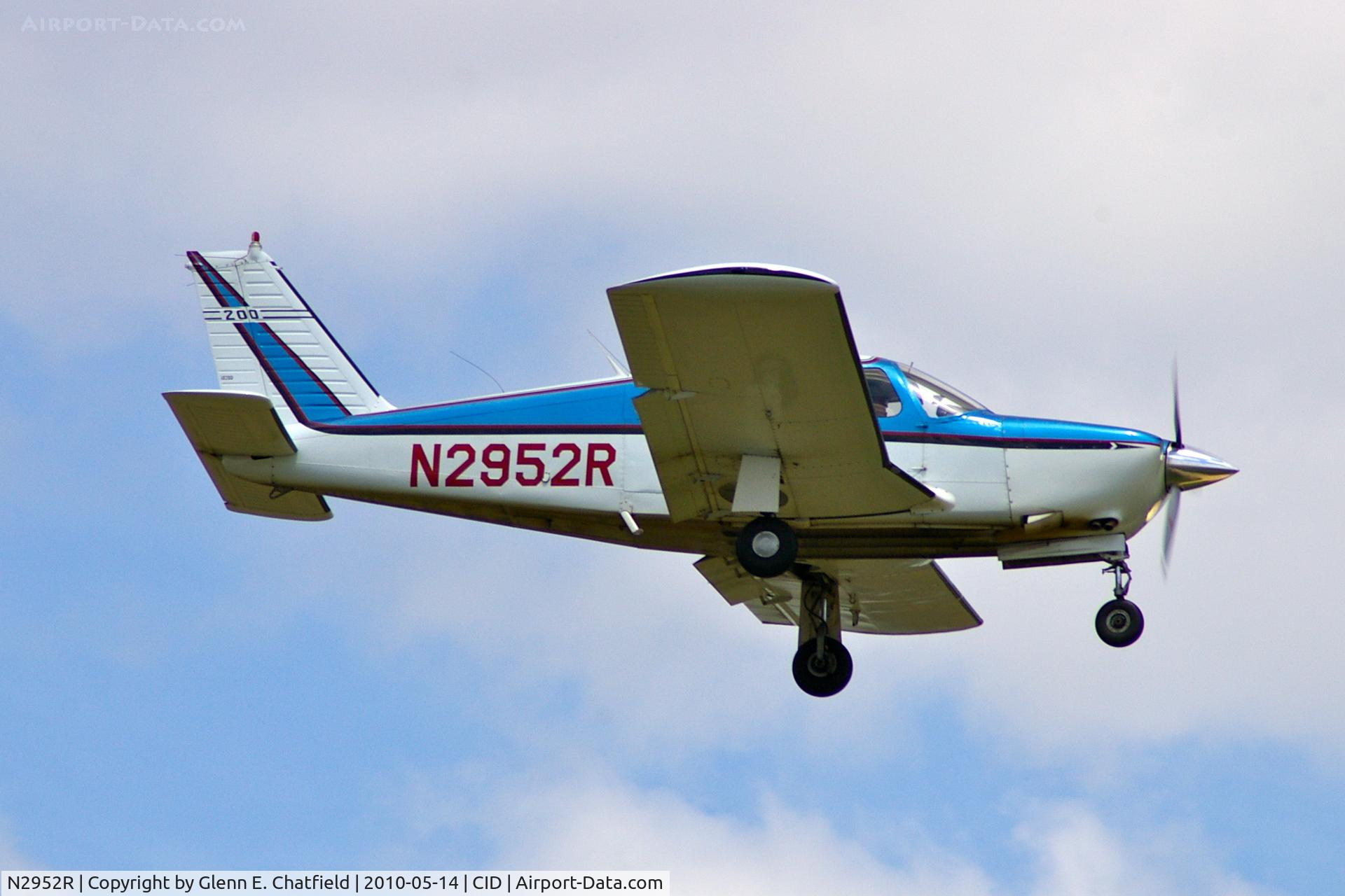 N2952R, 1969 Piper PA-28R-200 Arrow II C/N 28R-35344, Arriving behind a C-17