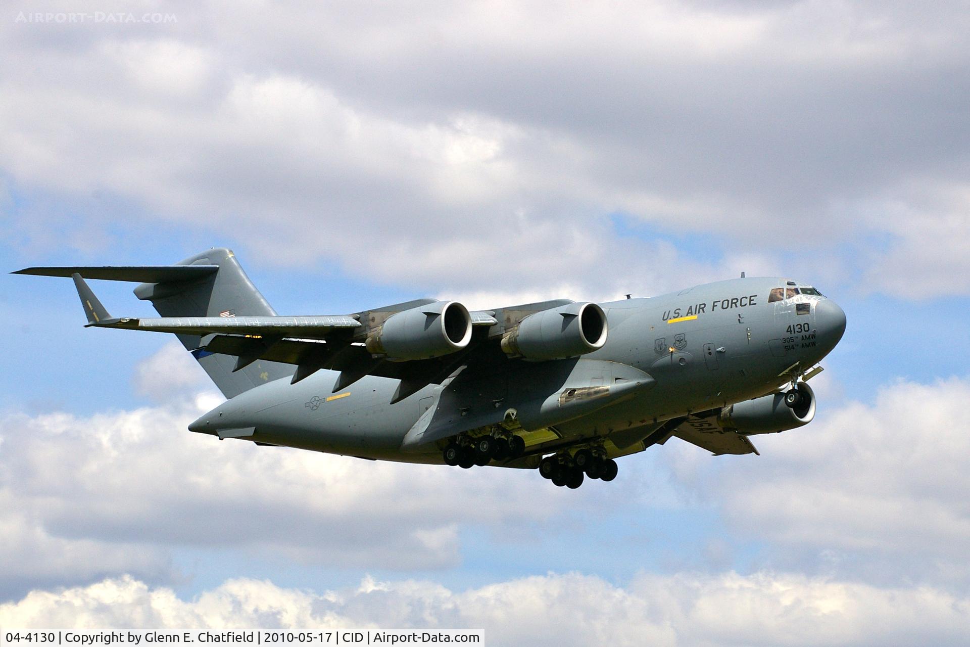 04-4130, 2004 Boeing C-17A Globemaster III C/N P-130, Final approach, runway 9