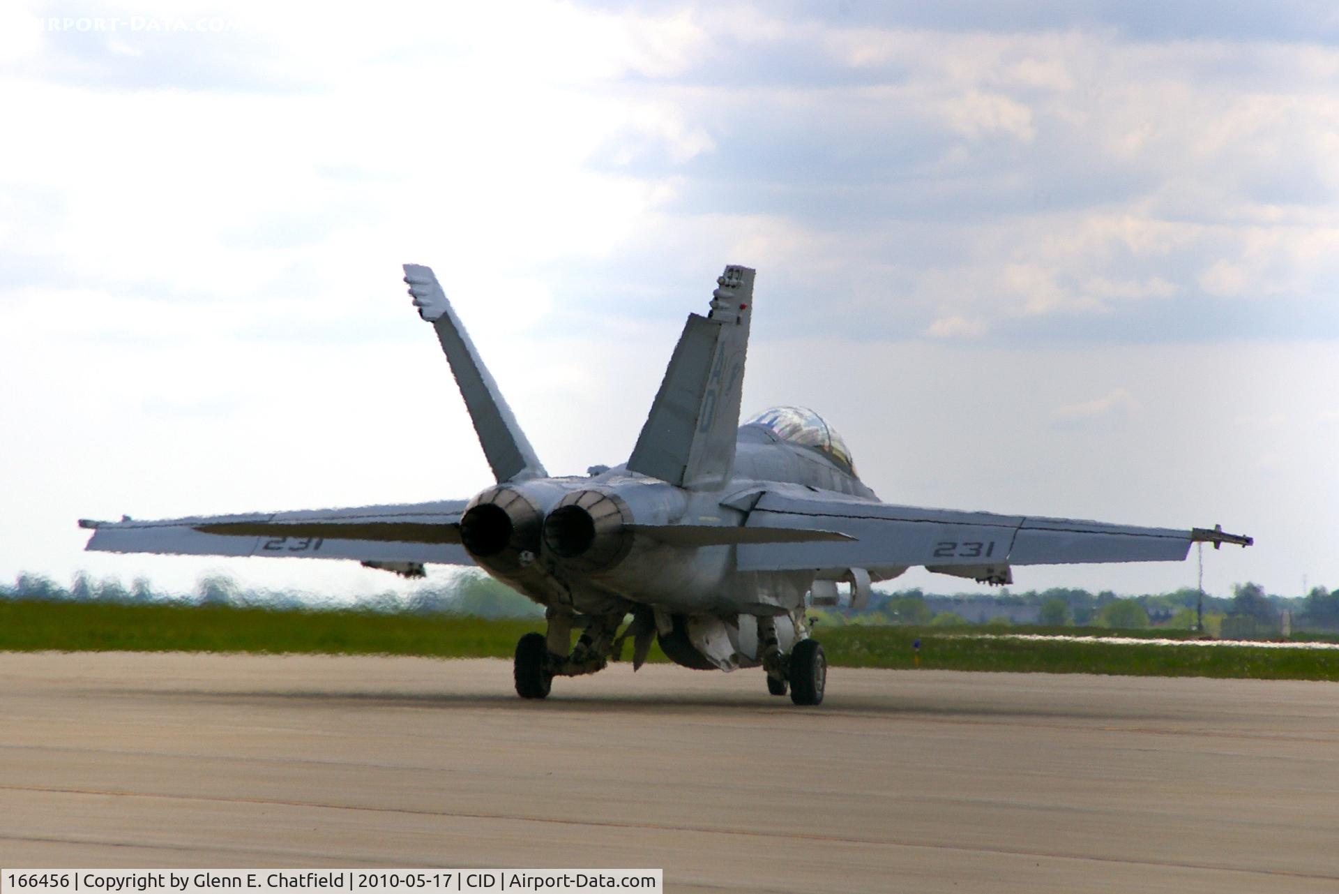 166456, Boeing F/A-18F Super Hornet C/N F091, Taxiing off PS Air Ramp. 