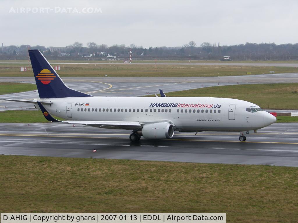 D-AHIG, 1987 Boeing 737-33A C/N 23827, Taxiing to rw25L