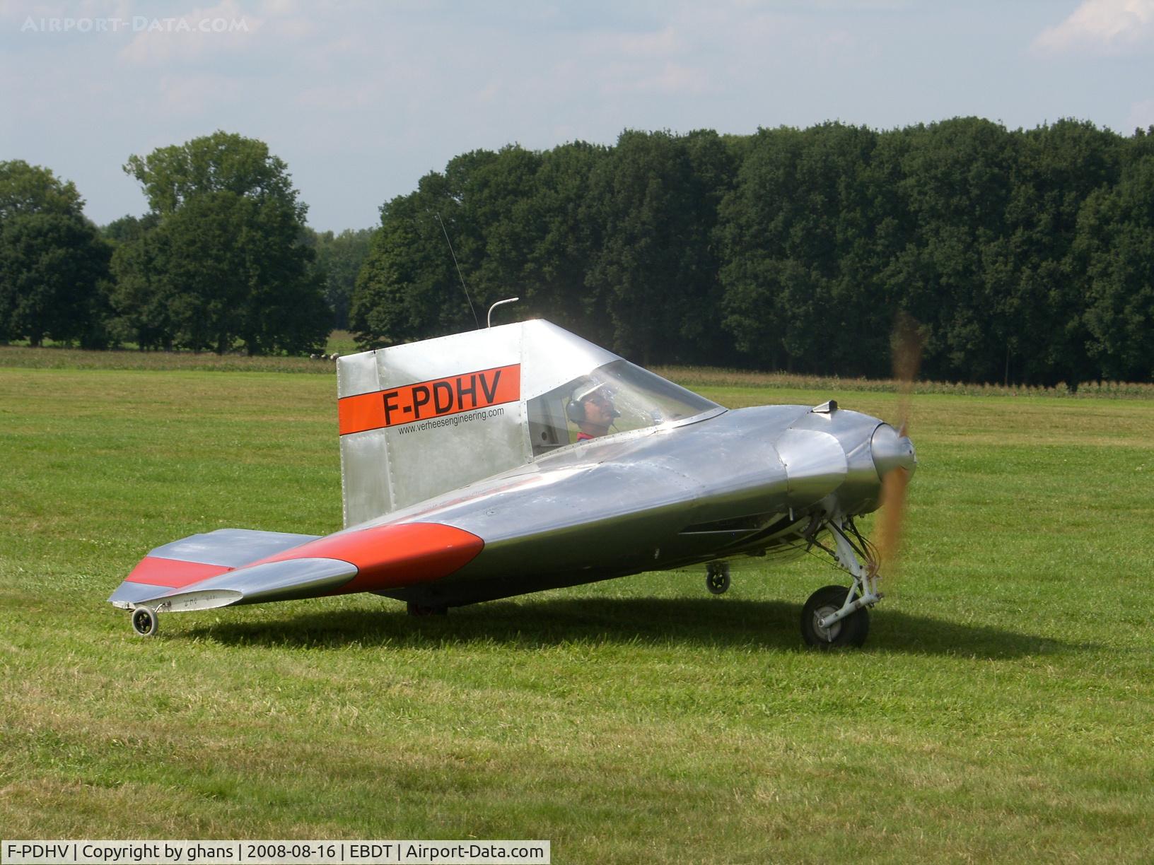 F-PDHV, 2004 Verhees Delta C/N 01, Yes it can fly