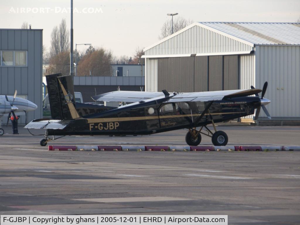 F-GJBP, Pilatus PC-6/B2-H4 Turbo Porter C/N 716, Used for parajumping