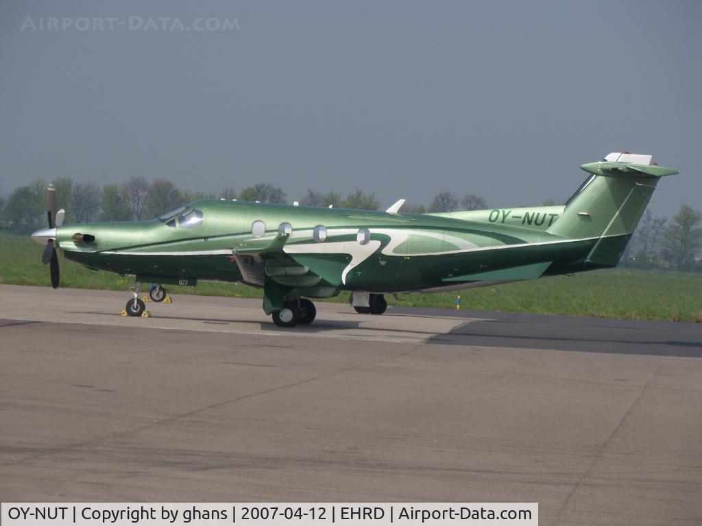 OY-NUT, 2005 Pilatus PC-12/45 C/N 677, The green machine