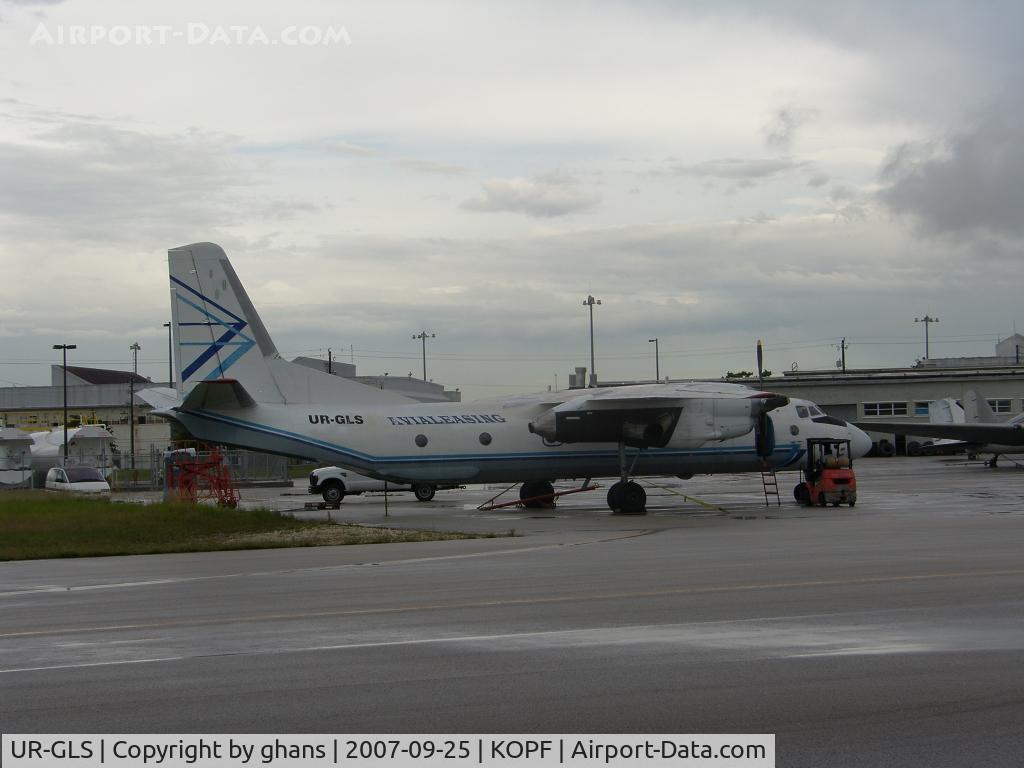 UR-GLS, 1980 Antonov An-26B C/N 10109, At Opa Locka