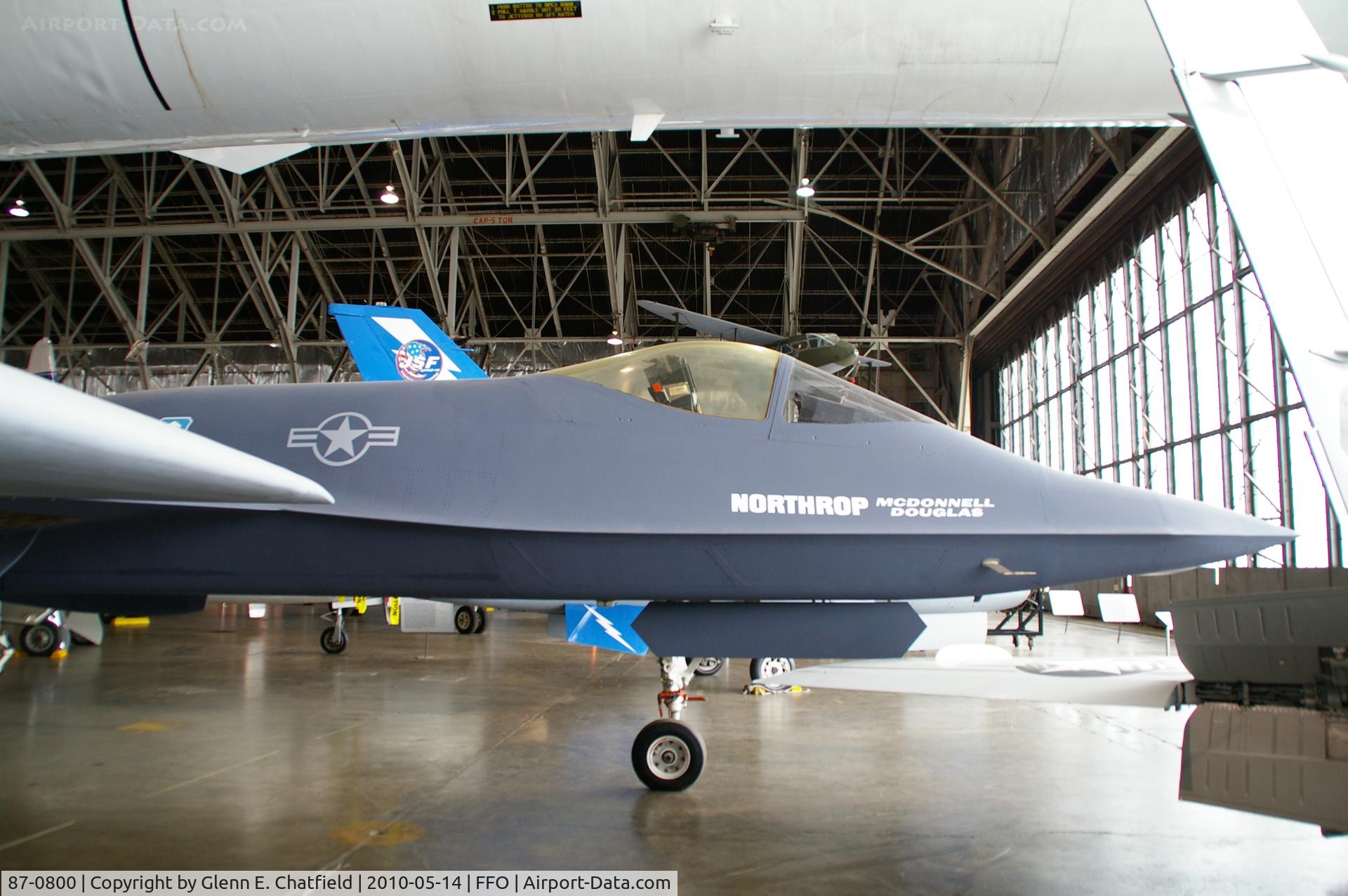 87-0800, 1990 Northrop YF-23A C/N PAV-1, In the R&D hangar of the National Museum of the USAF.