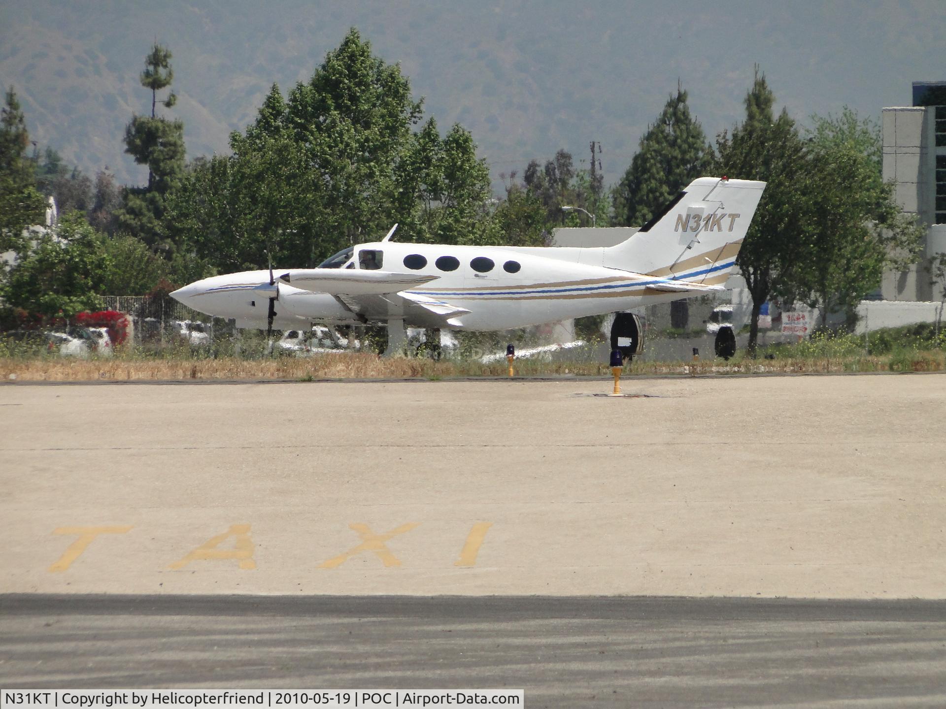 N31KT, 1970 Cessna 421B Golden Eagle C/N 421B0011, Starting take off role on 26L