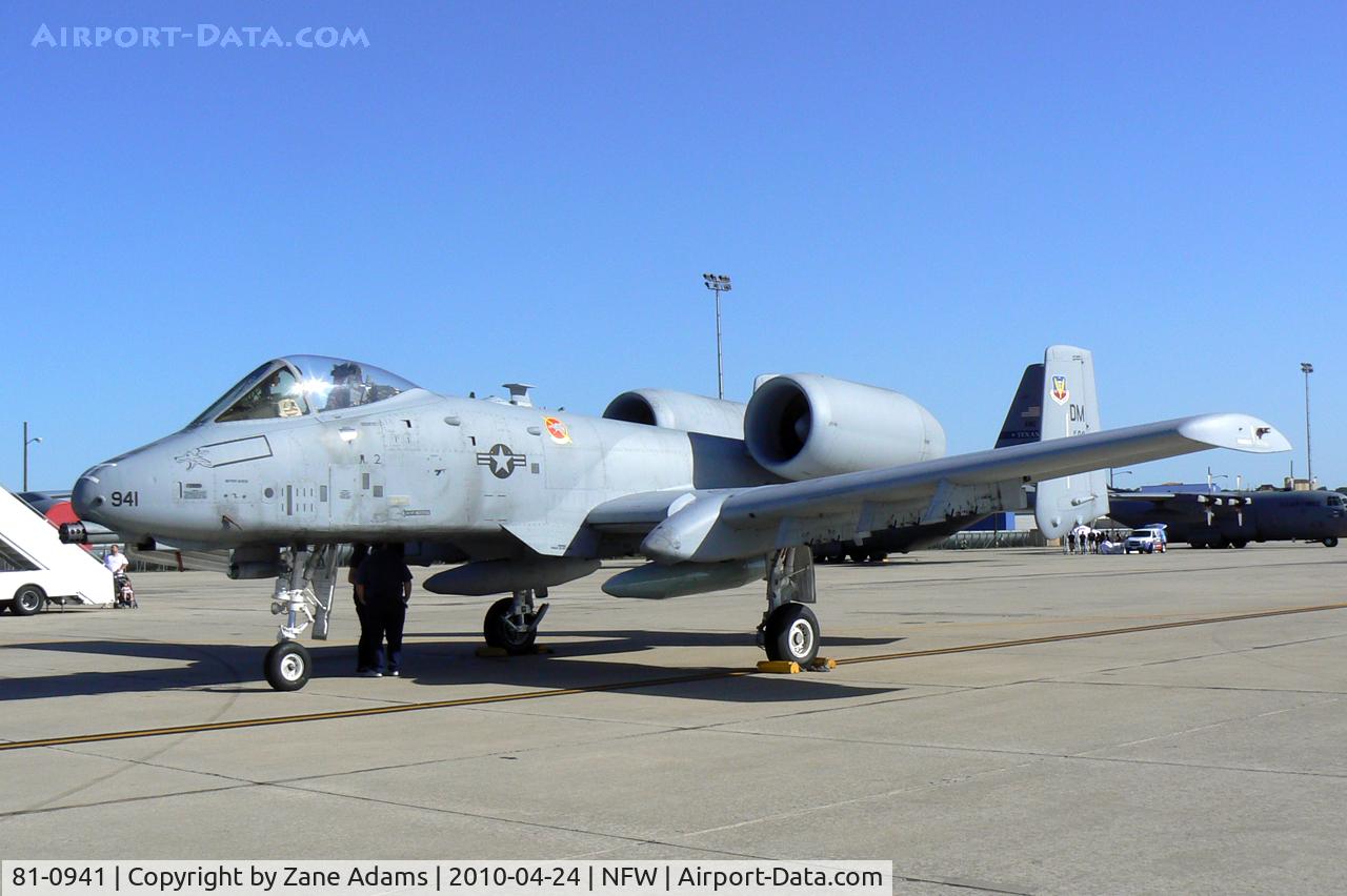 81-0941, 1981 Fairchild Republic A-10A Thunderbolt II C/N A10-0636, At the 2010 NAS-JRB Fort Worth Airshow
