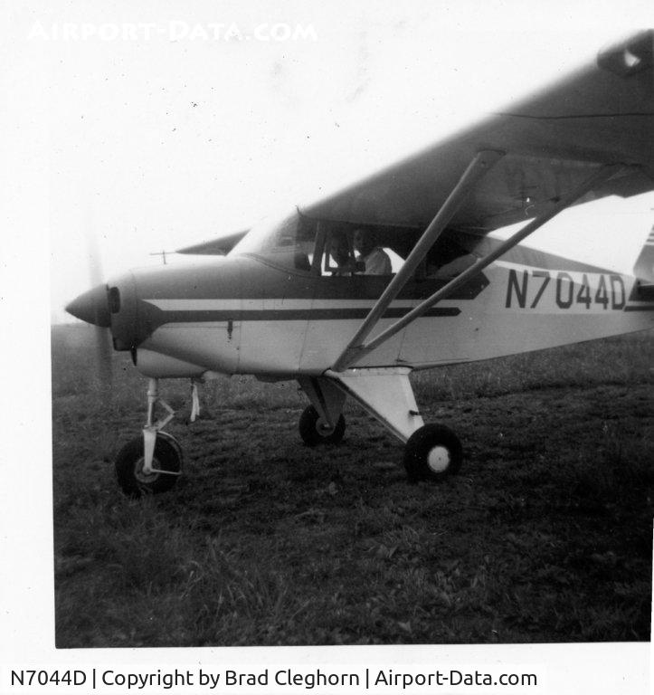 N7044D, 1957 Piper PA-22-150 C/N 22-4941, The Baker Bros. in 1962
