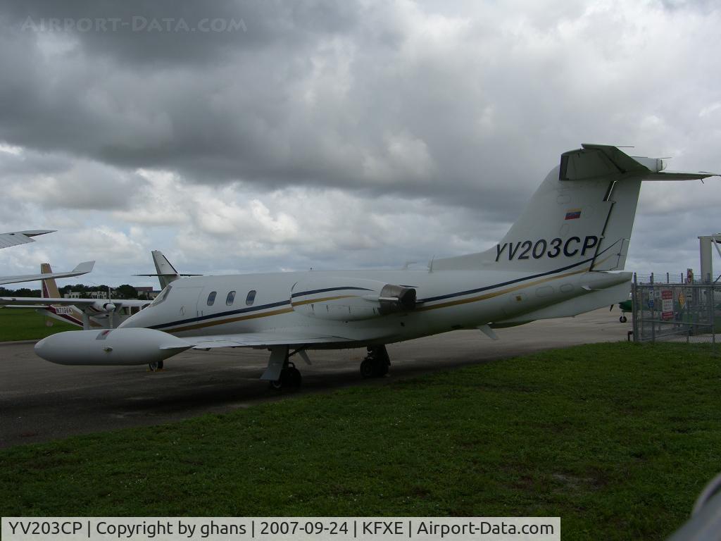 YV203CP, Learjet 25 C/N 061, At Fort Lauderdale Executive