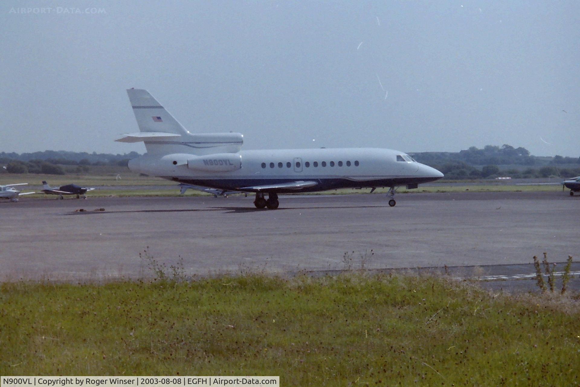 N900VL, 1988 Dassault-Breguet Falcon (Mystere) 900 C/N 60, Visiting Dassault Falcon 900 stop over.