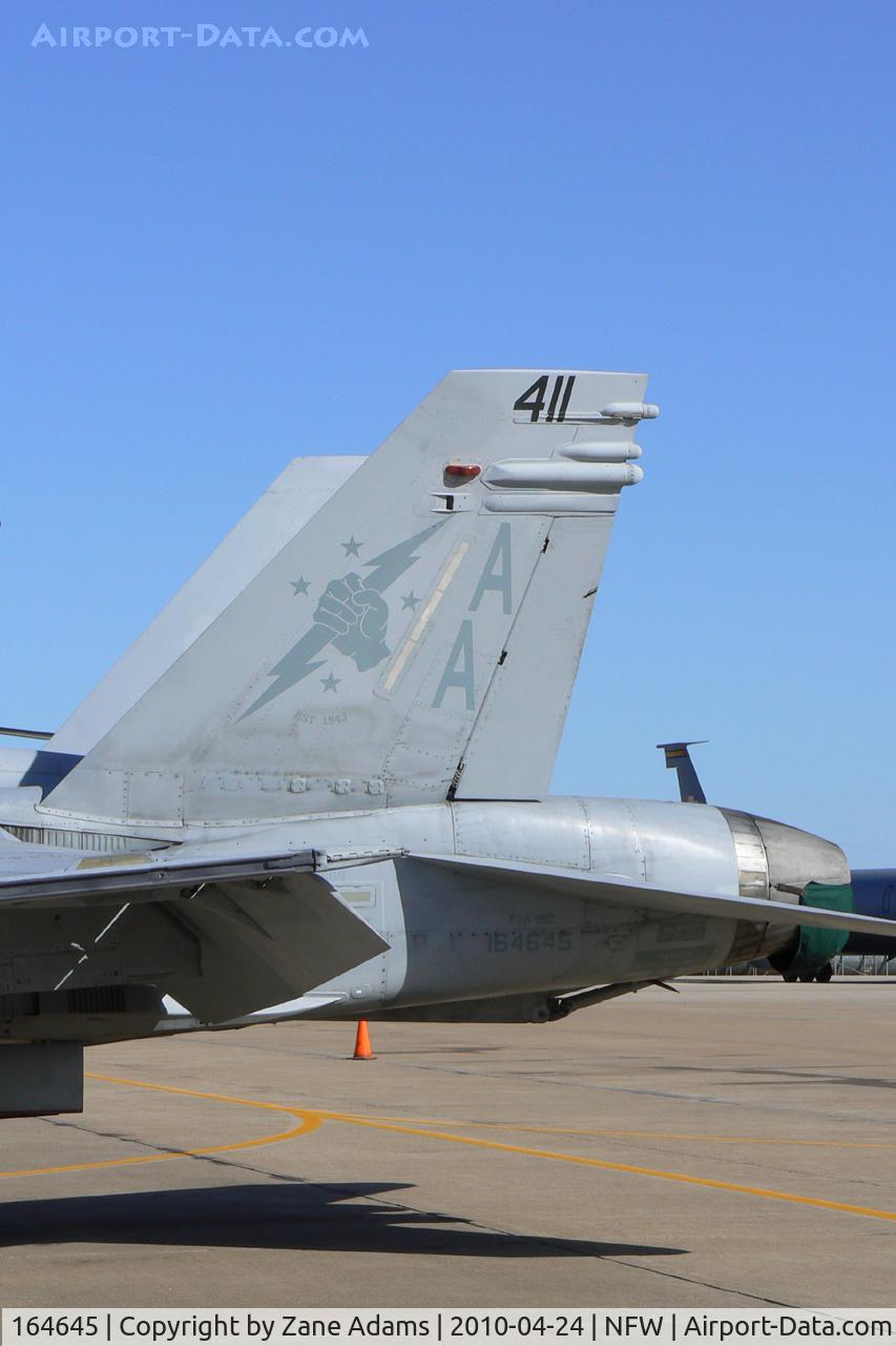 164645, 1992 McDonnell Douglas F/A-18C Hornet C/N 1068, At the 2010 NAS-JRB Fort Worth Airshow