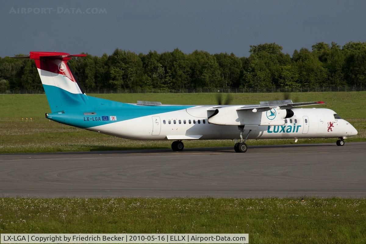 LX-LGA, 2007 De Havilland Canada DHC-8-402Q Dash 8 C/N 4159, holding point RW24
