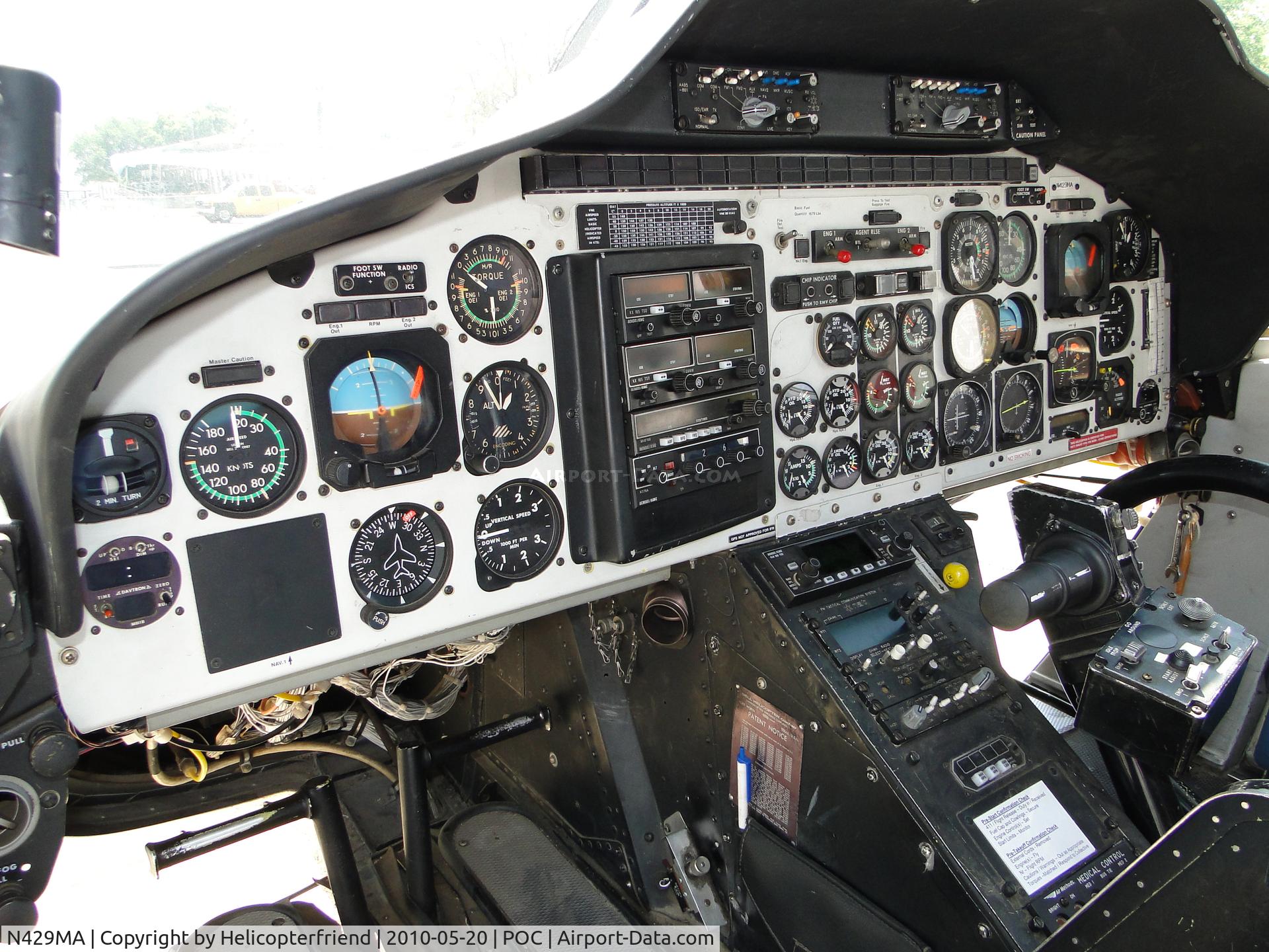 N429MA, 1984 Bell 222UT C/N 47523, Cockpit area