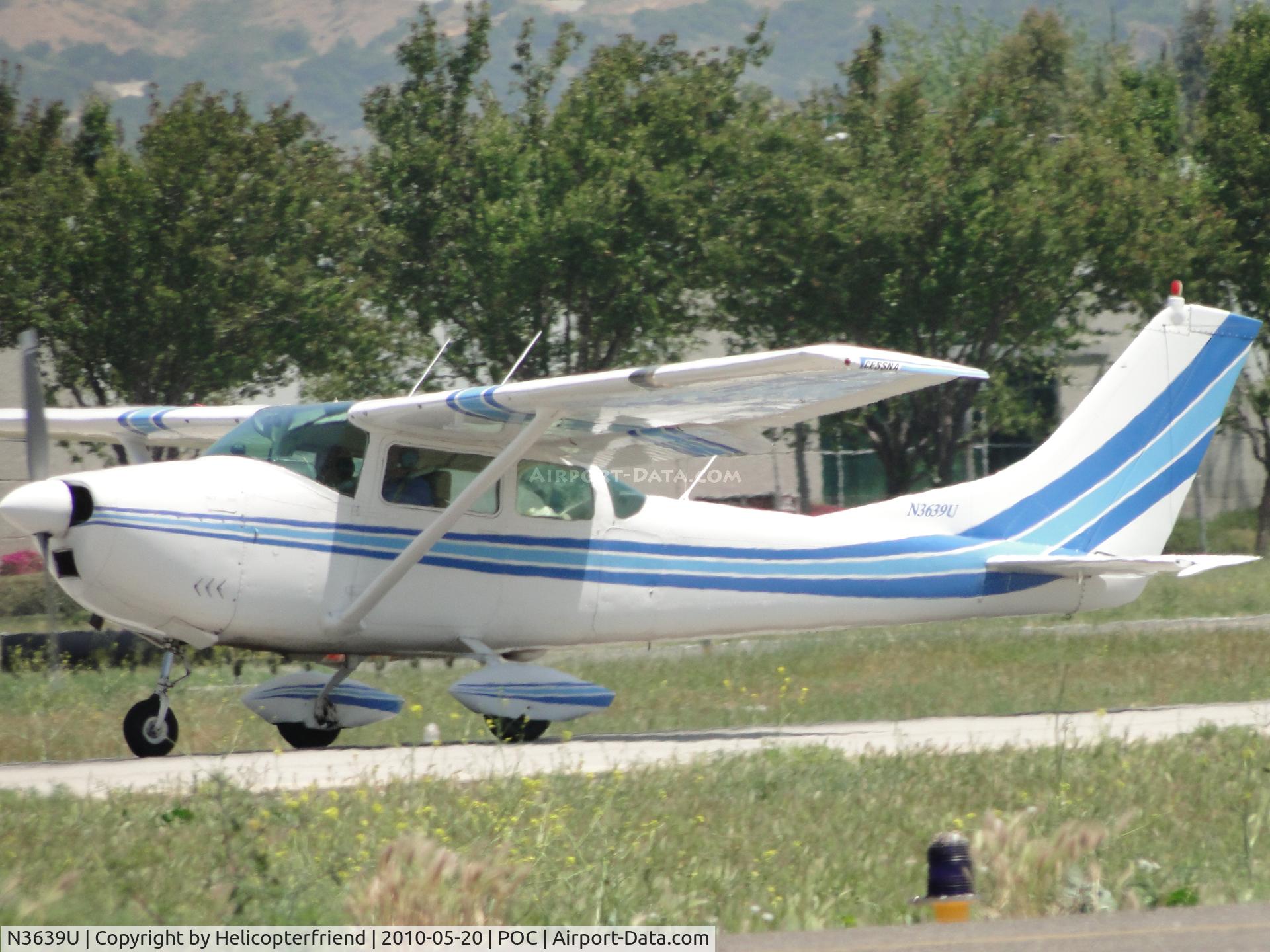 N3639U, 1963 Cessna 182F Skylane C/N 18255039, Rolling out 26L