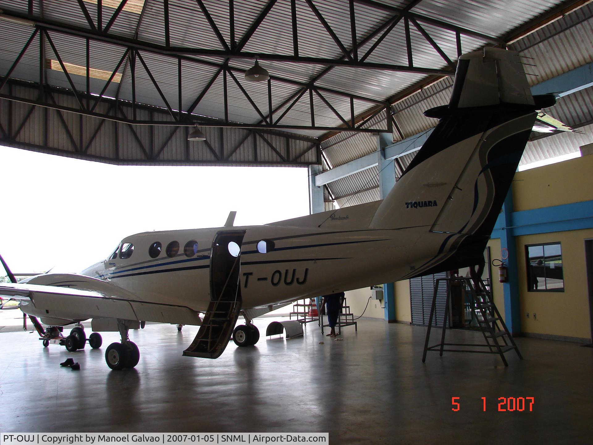 PT-OUJ, 1981 Beech F90 King Air King Air C/N LA-155, @ repair facility