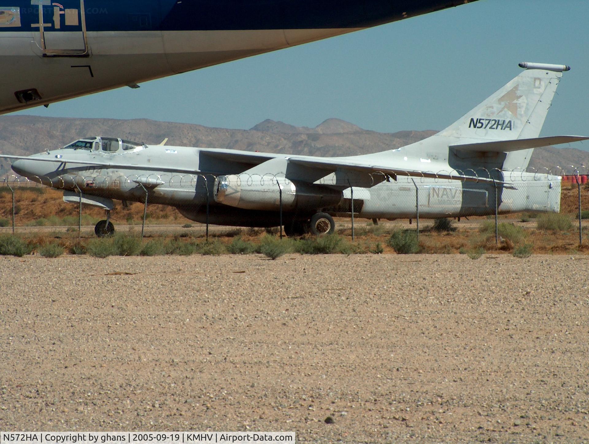 N572HA, Douglas ERA-3B Skywarrior C/N 12087, Former Navy