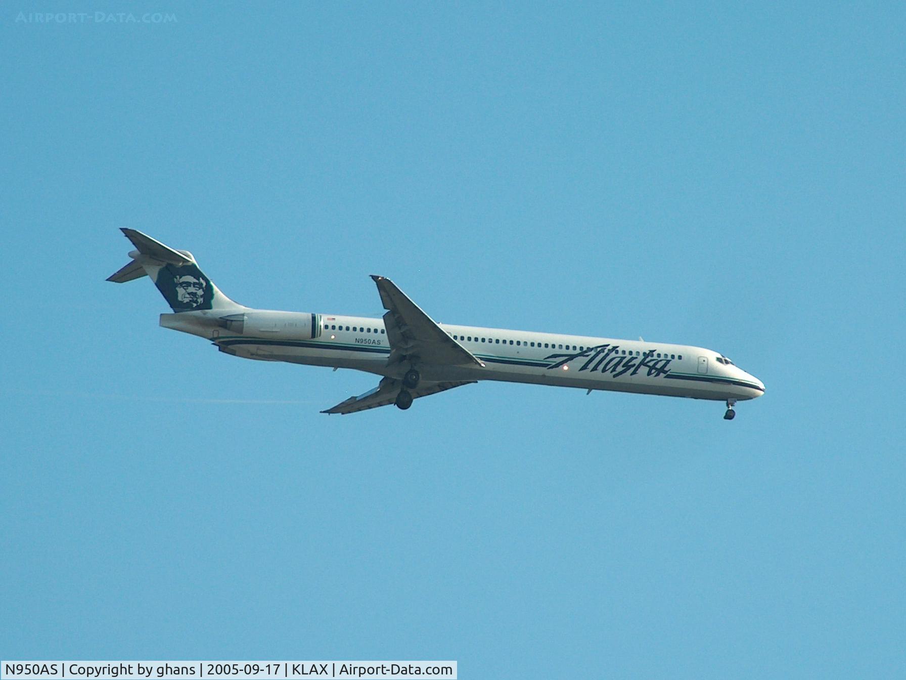 N950AS, McDonnell Douglas N948TW C/N 53023, Cleared to land LAX