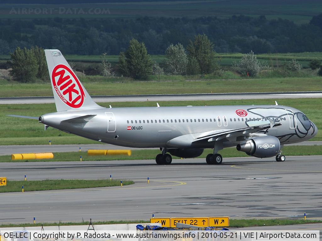 OE-LEC, 2010 Airbus A320-214 C/N 4316, Brand new A 320 for NIKI - probably one of the first pictures of that plane at VIE