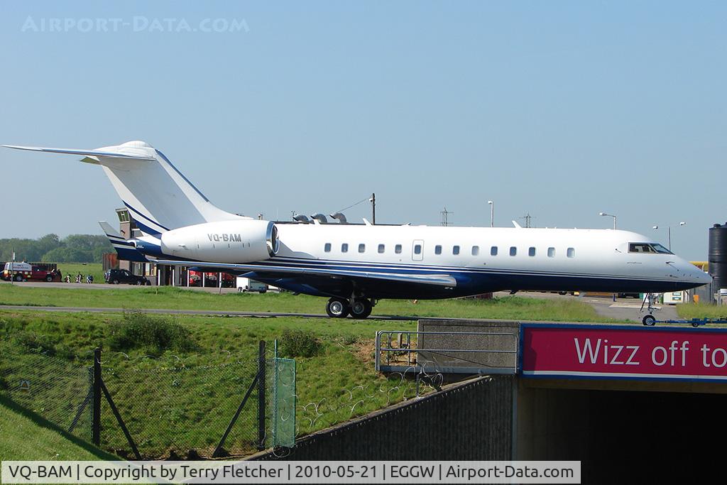 VQ-BAM, 2004 Bombardier BD-700-1A10 Global Express C/N 9139, Global Express at Luton